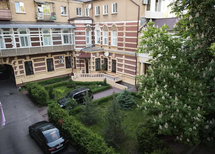 Vip Na Derebasovskoi Apartament *