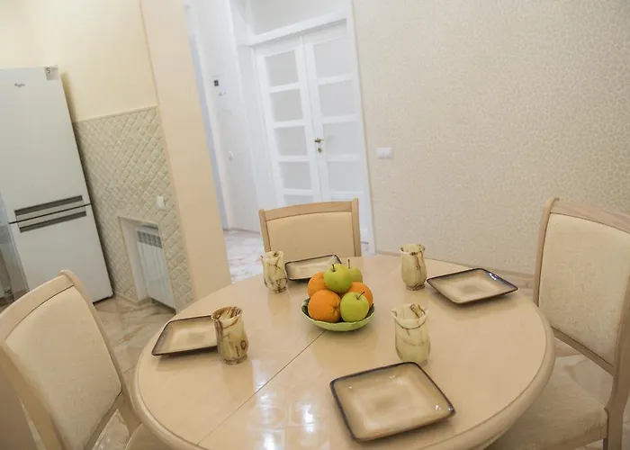 Apartament Vip Na Derebasovskoi