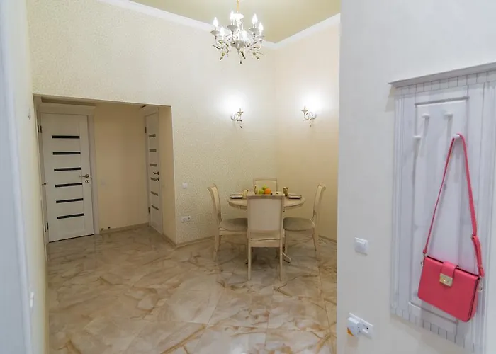 Apartament Vip Na Derebasovskoi *